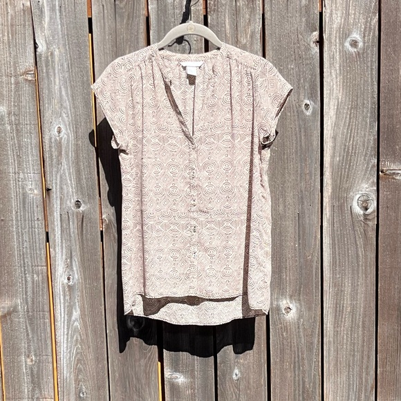 H&M button down top size 4 - Picture 1 of 17